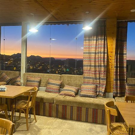 Raqeem Hotel Vádi Músza Kültér fotó