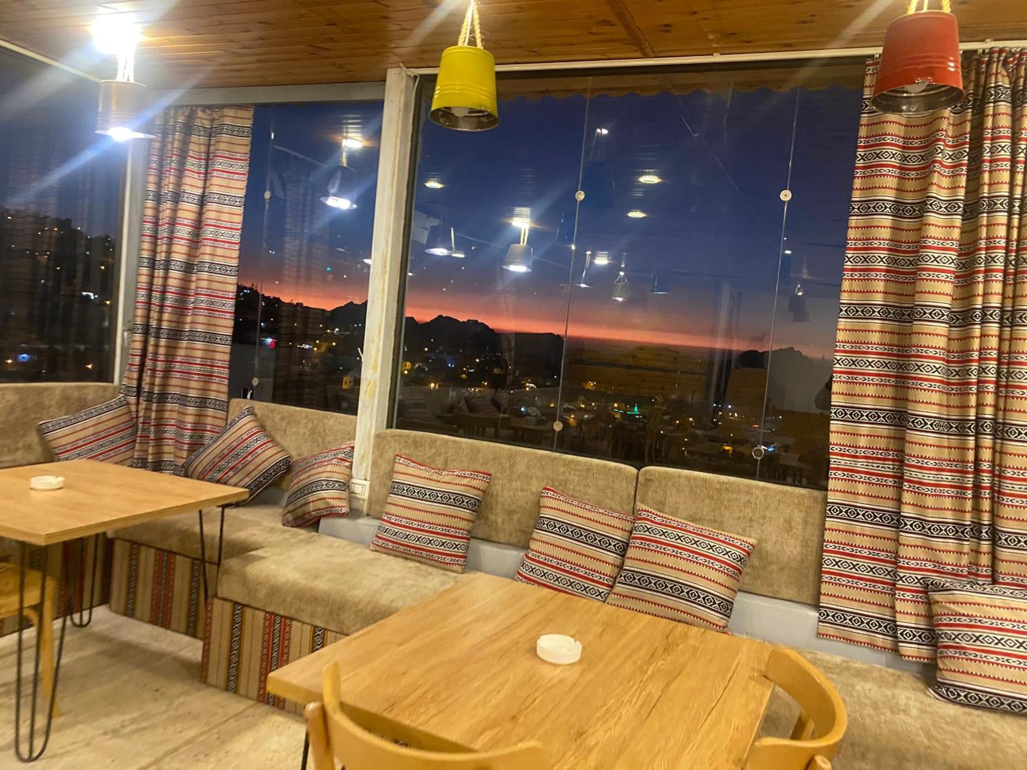 Raqeem Hotel Vádi Músza Kültér fotó