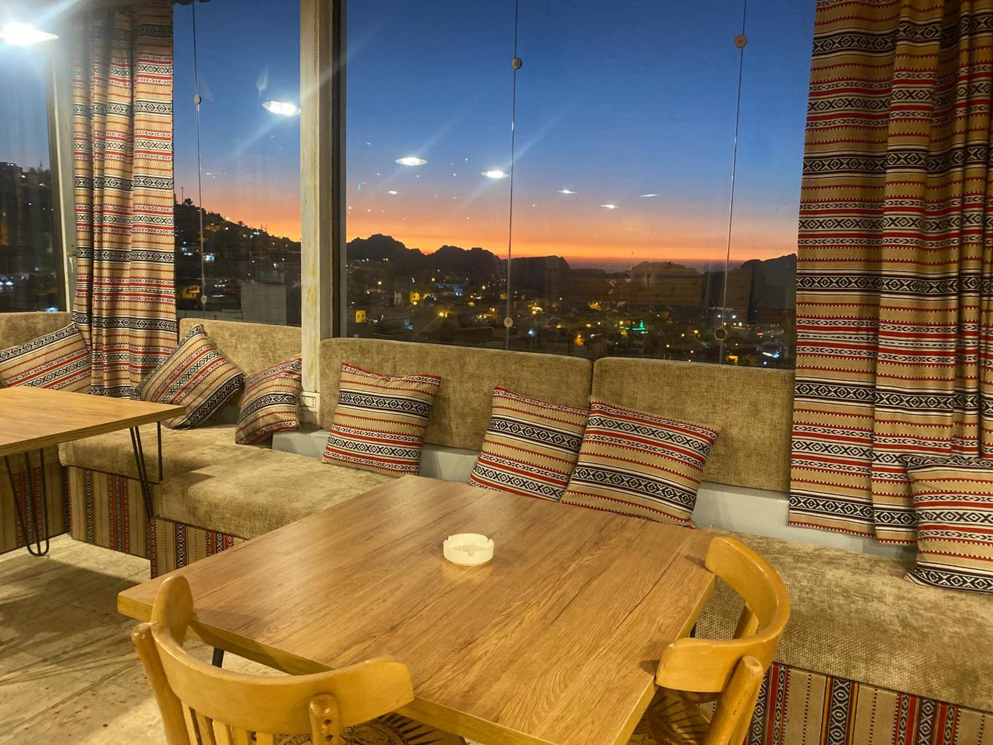 Raqeem Hotel Vádi Músza Kültér fotó